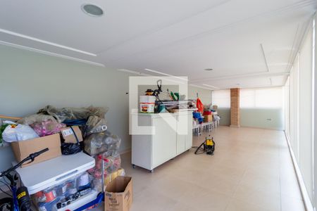 Casa à venda com 550m², 5 quartos e 6 vagasDepósito