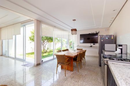 Casa à venda com 550m², 5 quartos e 6 vagasEspaço Gourmet