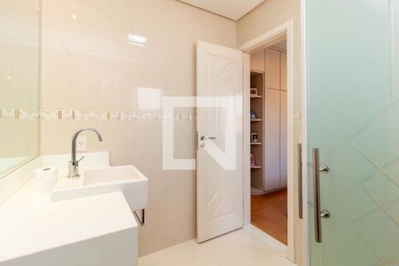 Casa à venda com 550m², 5 quartos e 6 vagasBanheiro - Suíte 1