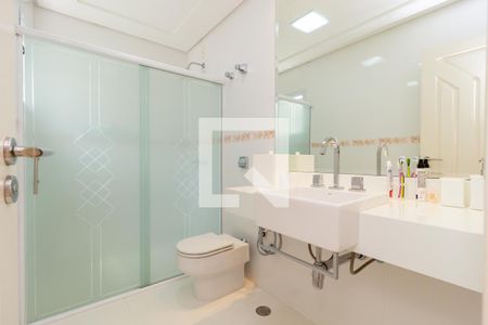 Casa à venda com 550m², 5 quartos e 6 vagasBanheiro - Suíte 2