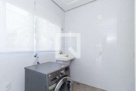 Casa à venda com 550m², 5 quartos e 6 vagasÁrea de Serviço