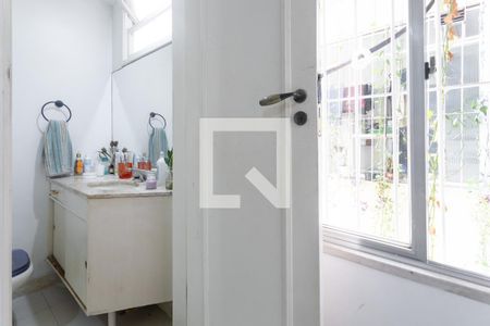 Apartamento à venda com 230m², 3 quartos e 1 vagaBanheiro da Suíte 3