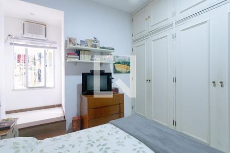Apartamento à venda com 230m², 3 quartos e 1 vagaQuarto3