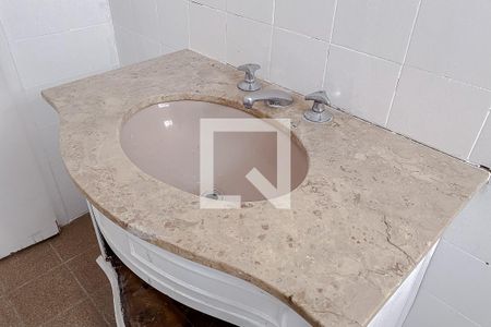 Casa à venda com 193m², 3 quartos e 1 vagaBanheiro Social