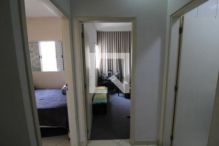 Casa de condomínio à venda com 127m², 3 quartos e 2 vagasCorredor