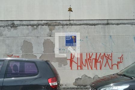 Casa de condomínio à venda com 127m², 3 quartos e 2 vagas Casa de condomínio à venda com 127m², 3 quartos e 2 vagasFachada