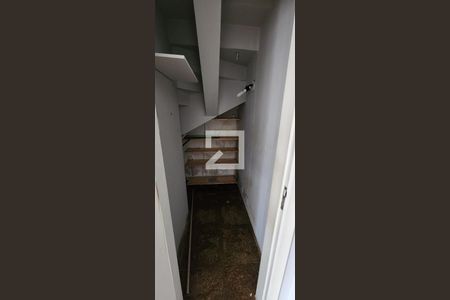 Casa para alugar com 280m², 4 quartos e 3 vagas Casa para alugar com 280m², 4 quartos e 3 vagasÁrea de Serviço