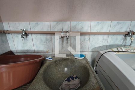 Casa à venda com 326m², 3 quartos e 2 vagasÁrea de Serviço