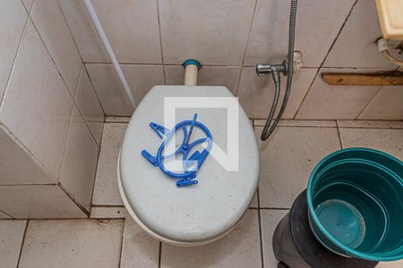Casa à venda com 160m², 3 quartos e 3 vagas Casa à venda com 160m², 3 quartos e 3 vagasBanheiro suite - edícula
