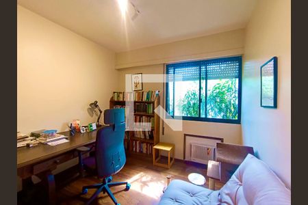 Apartamento à venda com 180m², 4 quartos e 1 vagaQuarto