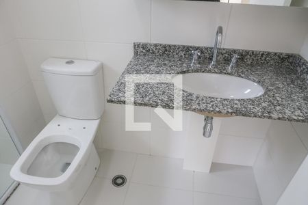 Apartamento à venda com 88m², 2 quartos e 2 vagas Apartamento à venda com 88m², 2 quartos e 2 vagasBanheiro da Suíte