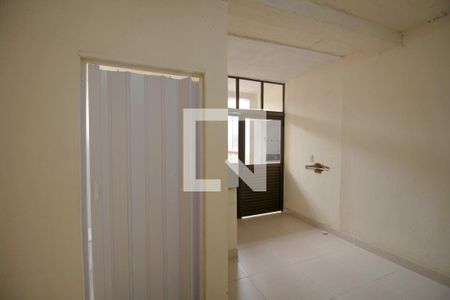 Casa à venda com 385m², 6 quartos e 1 vagaSala fundos