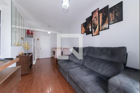 Sala de apartamento para alugar com 2 quartos, 51m² em Sítio da Figueira, São Paulo