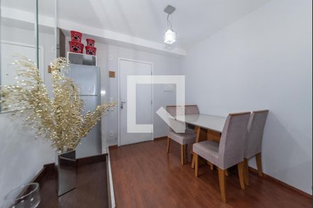 Sala de apartamento para alugar com 2 quartos, 51m² em Sítio da Figueira, São Paulo