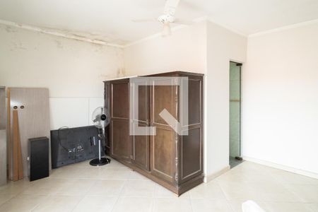 Casa à venda com 270m², 4 quartos e 2 vagas Casa à venda com 270m², 4 quartos e 2 vagasSuíte 3