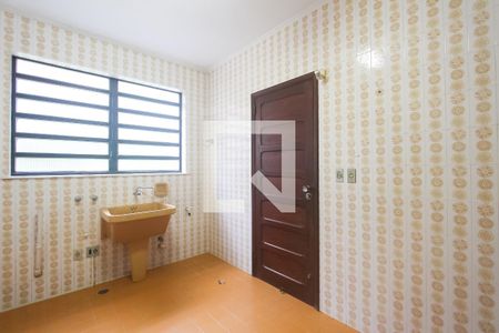 Casa à venda com 485m², 4 quartos e 3 vagas Casa à venda com 485m², 4 quartos e 3 vagasArea de serviço