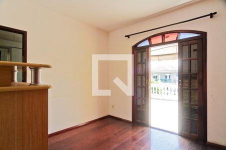 Suíte de casa para alugar com 3 quartos, 102m² em Jardim Pinheiros, São Paulo