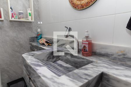 Casa à venda com 160m², 3 quartos e 2 vagas Casa à venda com 160m², 3 quartos e 2 vagasLavabo