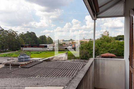 Casa à venda com 160m², 3 quartos e 2 vagas Casa à venda com 160m², 3 quartos e 2 vagasVaranda do Quarto 2