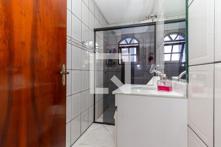 Casa à venda com 160m², 3 quartos e 2 vagas Casa à venda com 160m², 3 quartos e 2 vagasBanheiro 2