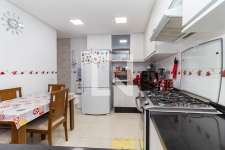 Casa à venda com 160m², 3 quartos e 2 vagas Casa à venda com 160m², 3 quartos e 2 vagasCozinha