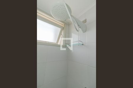 Banheiro de apartamento à venda com 1 quarto, 50m² em Cristo Redentor, Porto Alegre