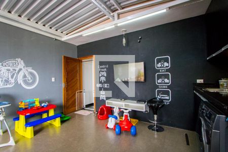 Apartamento à venda com 160m², 3 quartos e 2 vagas Apartamento à venda com 160m², 3 quartos e 2 vagasÁrea de Serviço