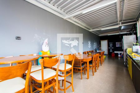 Apartamento à venda com 160m², 3 quartos e 2 vagas Apartamento à venda com 160m², 3 quartos e 2 vagasEspaço gourmet