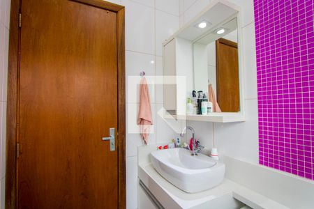 Apartamento à venda com 160m², 3 quartos e 2 vagas Apartamento à venda com 160m², 3 quartos e 2 vagasBanheiro social