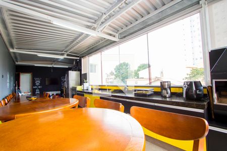 Apartamento à venda com 160m², 3 quartos e 2 vagas Apartamento à venda com 160m², 3 quartos e 2 vagasEspaço gourmet