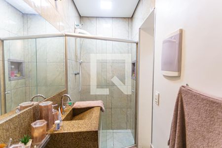 Casa à venda com 190m², 2 quartos e sem vaga Casa à venda com 190m², 2 quartos e sem vagaBanheiro da Suíte