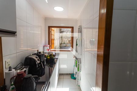 Casa à venda com 190m², 2 quartos e sem vaga Casa à venda com 190m², 2 quartos e sem vagaCozinha