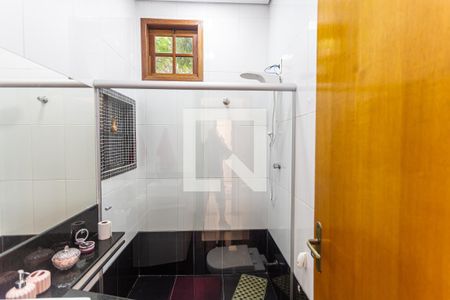 Casa à venda com 190m², 2 quartos e sem vaga Casa à venda com 190m², 2 quartos e sem vagaBanheiro Social