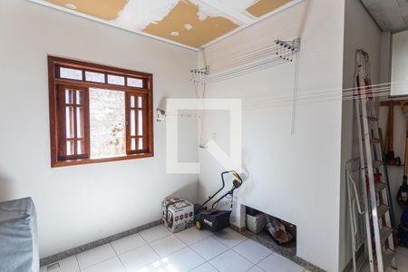 Casa à venda com 190m², 2 quartos e sem vaga Casa à venda com 190m², 2 quartos e sem vagaÁrea de Serviço