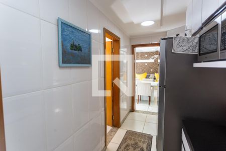 Casa à venda com 190m², 2 quartos e sem vaga Casa à venda com 190m², 2 quartos e sem vagaCozinha