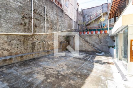 Casa à venda com 190m², 2 quartos e sem vaga Casa à venda com 190m², 2 quartos e sem vagaÁrea Externa