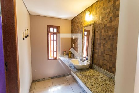 Casa à venda com 190m², 2 quartos e sem vaga Casa à venda com 190m², 2 quartos e sem vagaBanheiro Social do Espaço Gourmet