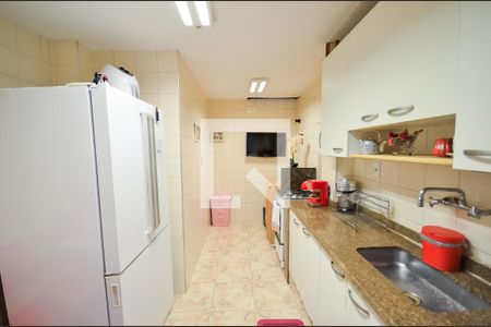 Apartamento à venda com 75m², 2 quartos e sem vagaCozinha e Área de Serviço