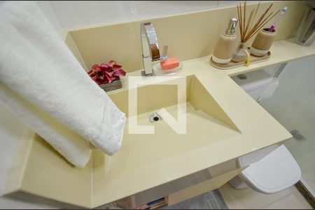 Apartamento à venda com 75m², 2 quartos e sem vagaBanheiro