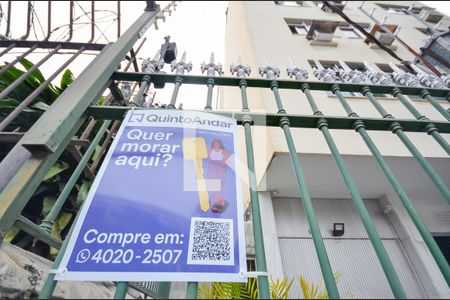 Apartamento à venda com 75m², 2 quartos e sem vagaFachada