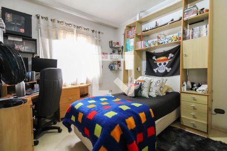 Casa à venda com 300m², 3 quartos e 4 vagas Casa à venda com 300m², 3 quartos e 4 vagasQuarto 2