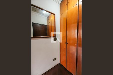 Casa à venda com 300m², 3 quartos e 4 vagas Casa à venda com 300m², 3 quartos e 4 vagasCloset da Suíte
