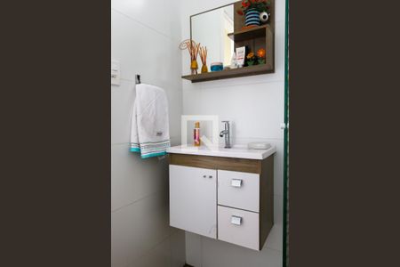 Casa à venda com 376m², 3 quartos e 4 vagasBanheiro da Piscina