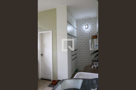 Casa à venda com 376m², 3 quartos e 4 vagasÁrea de Serviço