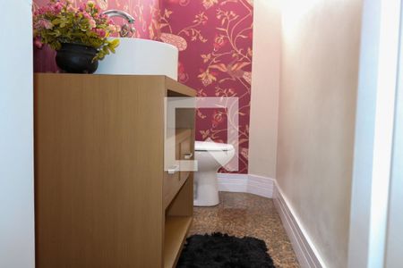 Casa à venda com 376m², 3 quartos e 4 vagasLavabo