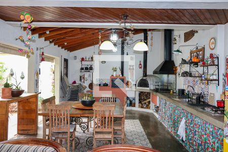 Casa à venda com 376m², 3 quartos e 4 vagasÁrea gourmet