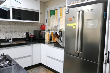 Casa à venda com 376m², 3 quartos e 4 vagasCozinha