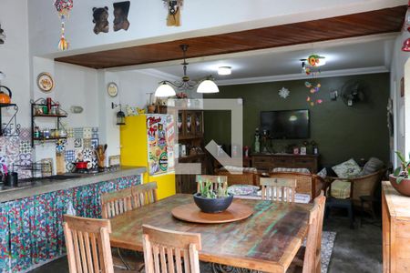 Casa à venda com 376m², 3 quartos e 4 vagasÁrea gourmet