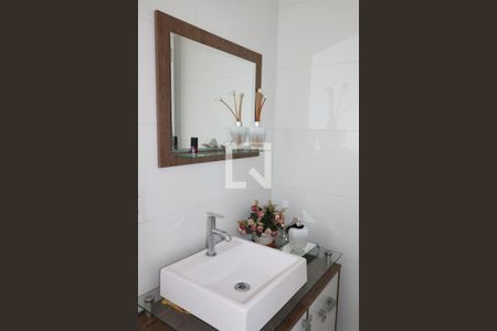 Casa à venda com 376m², 3 quartos e 4 vagasBanheiro do Escritório