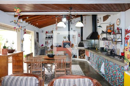 Casa à venda com 376m², 3 quartos e 4 vagasÁrea gourmet